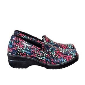 Easy Works by Easy Works Leeza Floral comfort non slip clog. Women’s 9M